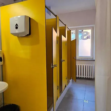 Rest Hostel Airport Modlin Новий-Двір-Мазовецький Екстер'єр фото
