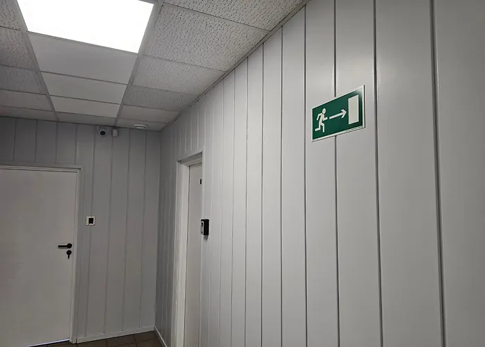 Rest Hostel Airport Modlin
